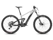 VTT �lectrique MOUSTACHE Trail 150.2 Noir / Silver m�tal mat 750Wh