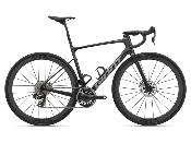 V�lo Route GIANT Defy Advanced Pro Noir Carbone SRAM Red AXS E1