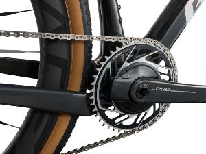 Vélo gravel carbone GIANT Revolt Advanced SL 0 RawCarbon/PrismPearl SRAM Red AXS