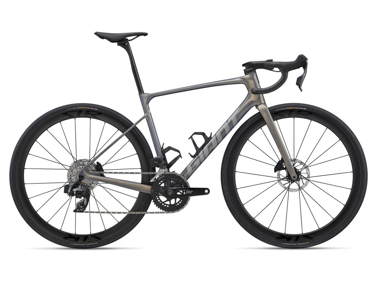 Vélo Route GIANT Defy Advanced Pro 1 Midnight Moon SRAM Rival AXS E1
