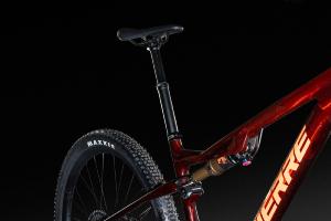 VTT Tout-Suspendu LAPIERRE XRM 10.9 Translucide Carmin