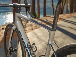 Vélo Route GIANT Defy Advanced SL 1 Moonstone SRAM Force AXS