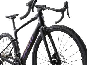 Vélo gravel carbone GIANT Revolt Advanced 2 Noir