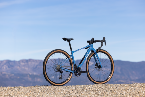 Vélo gravel femmes LIV Devote Advanced 2 Lunar Eclipse GRX 2x12v