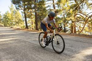Vélo Route Femmes LIV Avail Advanced 1 Shoreline SHIMANO 105 Di2