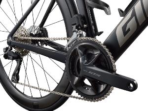 Vélo Route GIANT Propel Advanced 1 Noir Carbone 105 Di2