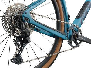 Vélo gravel carbone GIANT Revolt Advanced 3 Aquarium 