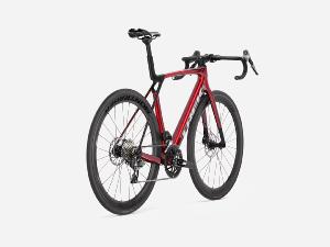 Vélo Route TREK Madone SL 6 AXS 8e Gen. Gloss Fury Red/Matte Deep Smoke