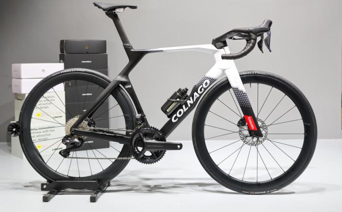Vélo de Course COLNAGO Y1RS UAE Shimano Ultegra Di2 Vision SC45
