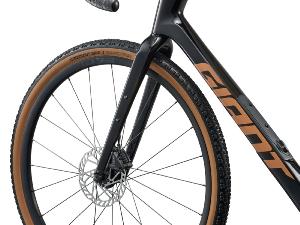 Vélo gravel carbone GIANT Revolt Advanced 2 Noir Carbone GRX 2x12v