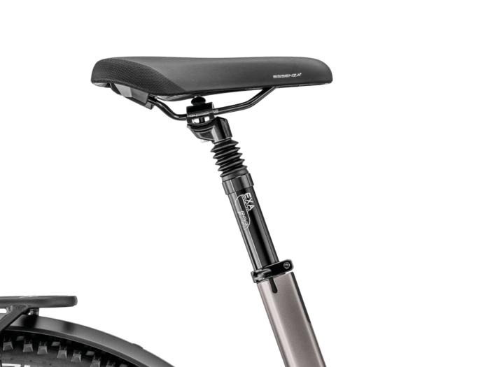 Xroad 6 MOUSTACHE