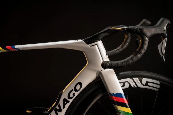 COLNAGO Y1Rs